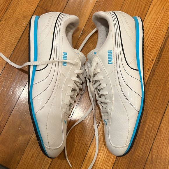 Women’s puma sneakers - Picture 4 of 9